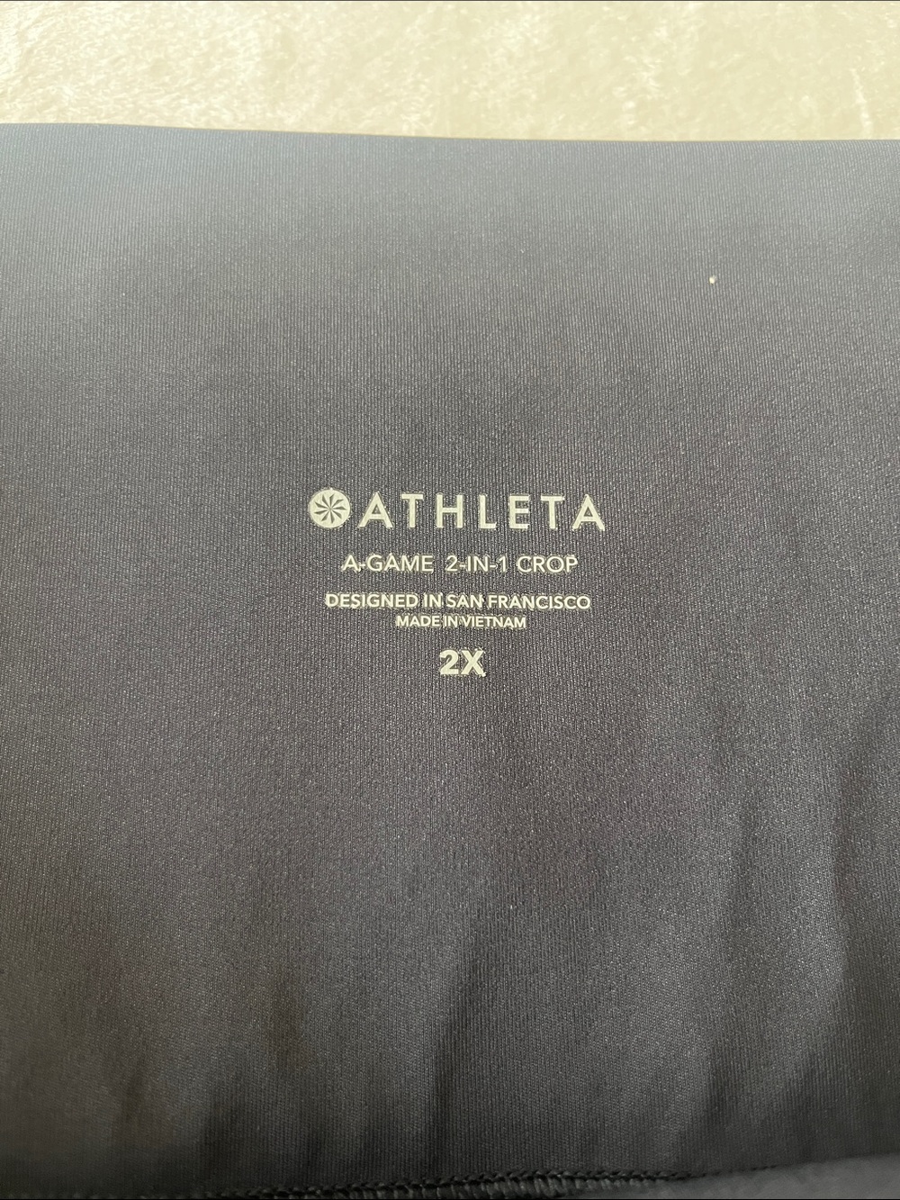 Athleta A-Game 2-in-1 crop 2X - Picture 3 of 6